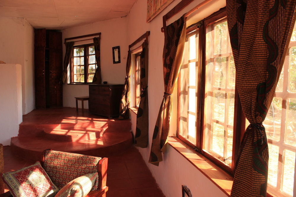 Njaya Lodge Nkhata Bay Exteriör bild