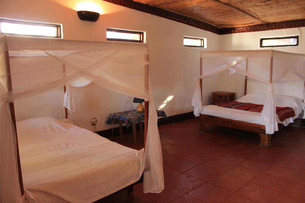 Njaya Lodge Nkhata Bay Exteriör bild