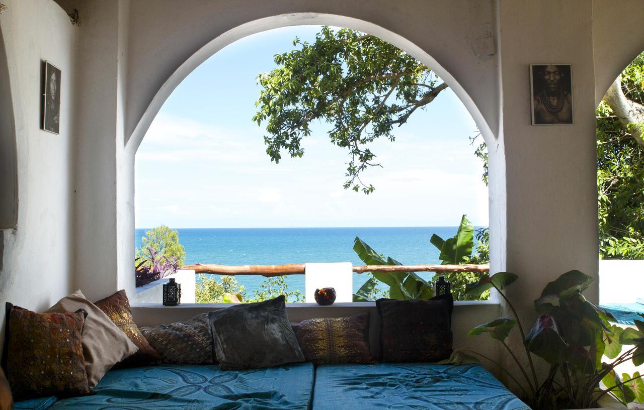 Njaya Lodge Nkhata Bay Exteriör bild
