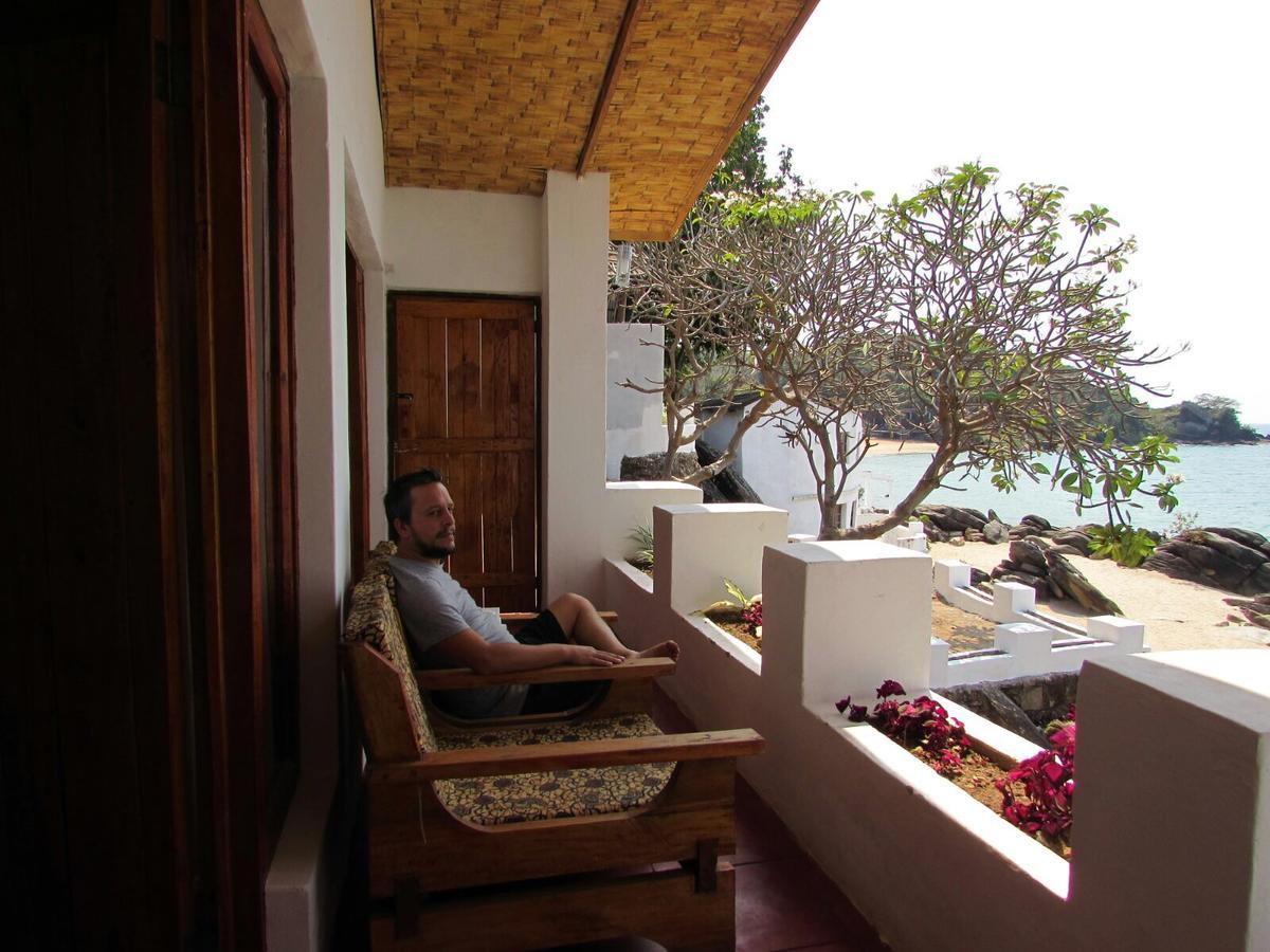 Njaya Lodge Nkhata Bay Exteriör bild