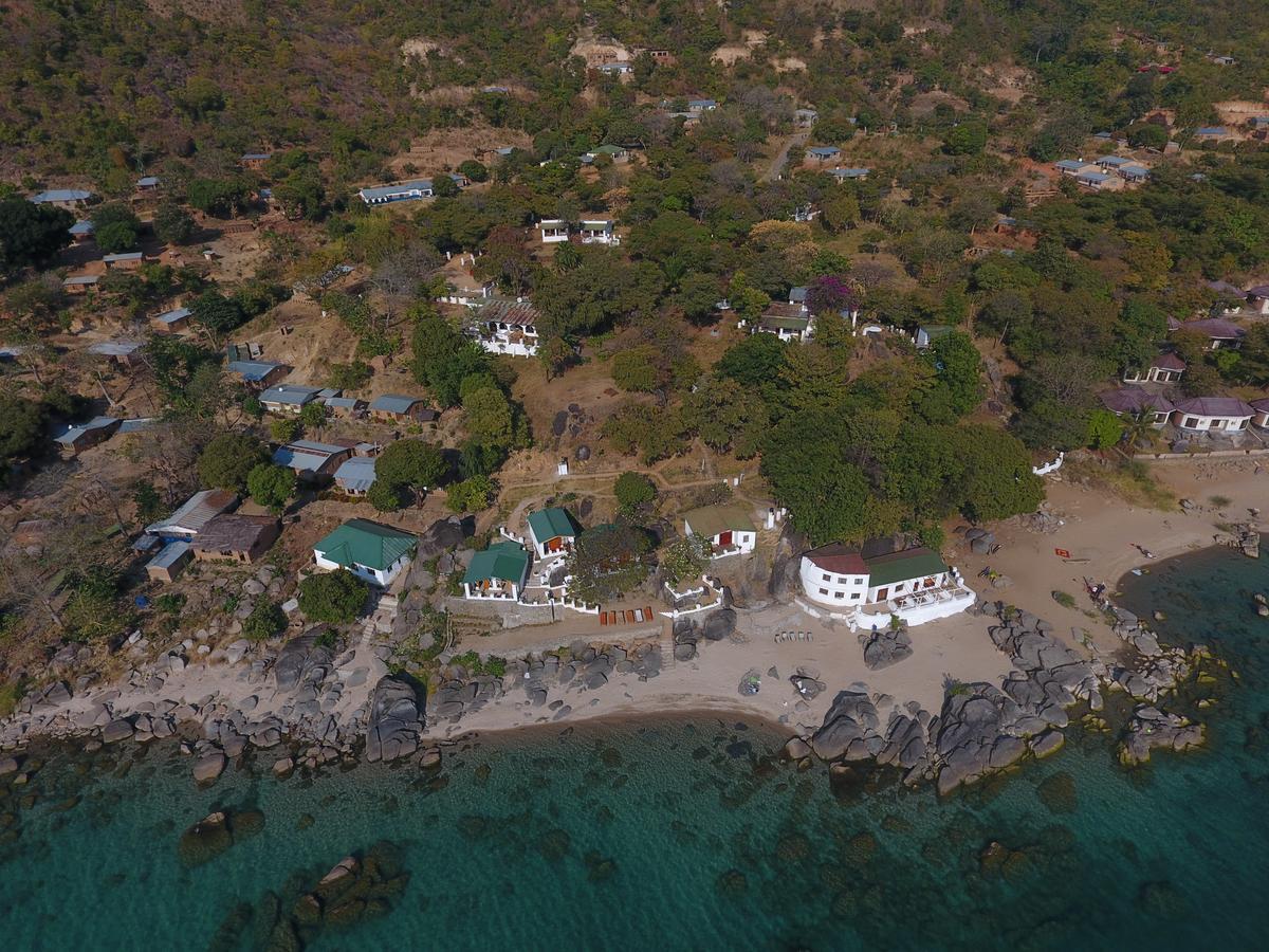 Njaya Lodge Nkhata Bay Exteriör bild