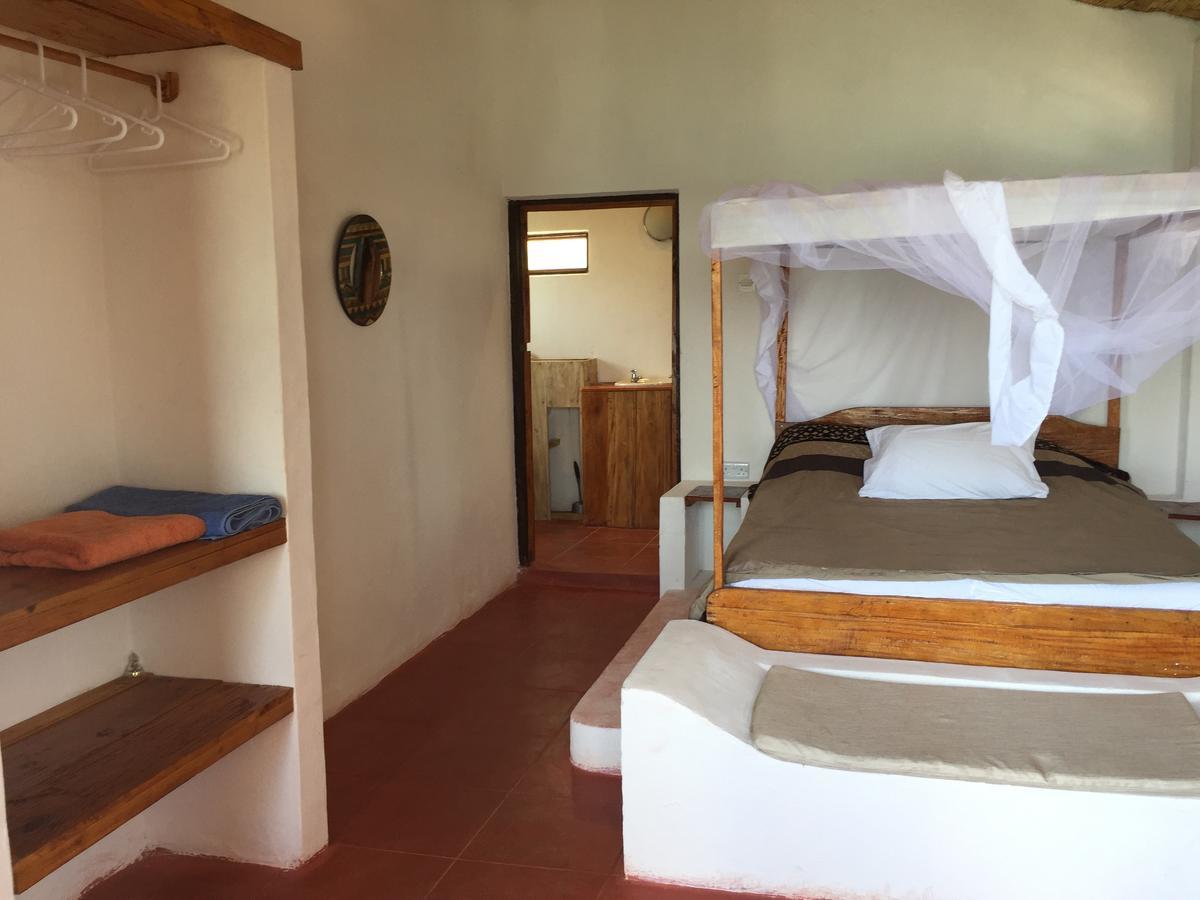 Njaya Lodge Nkhata Bay Exteriör bild