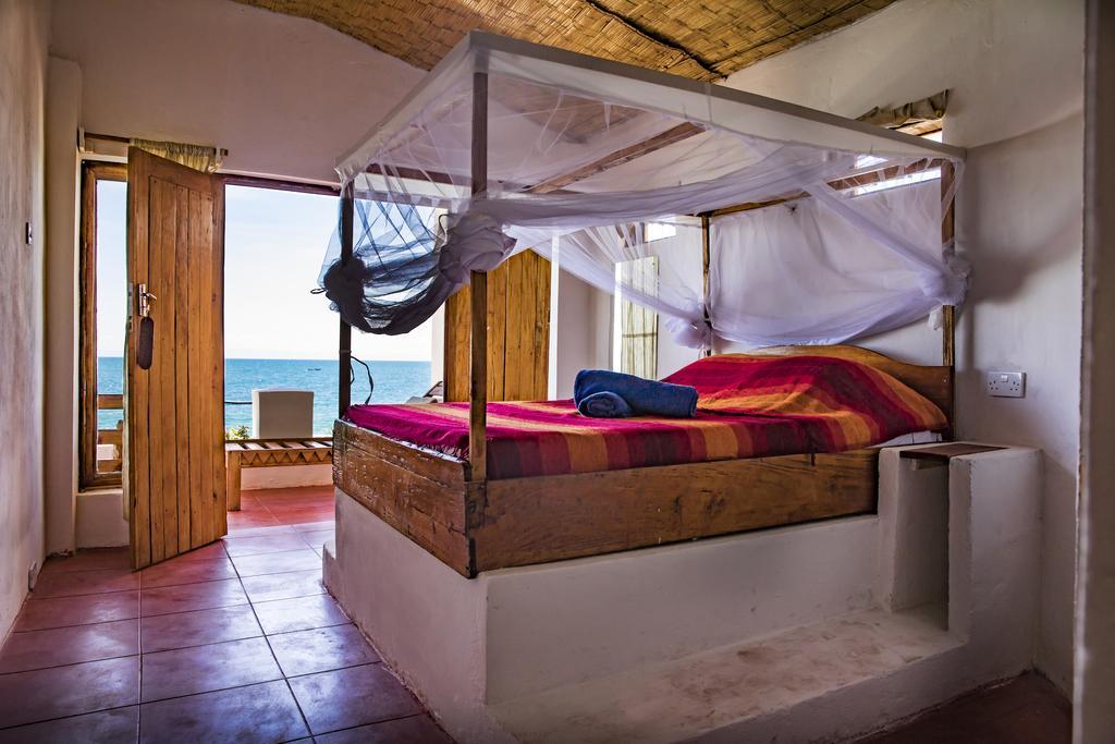 Njaya Lodge Nkhata Bay Exteriör bild