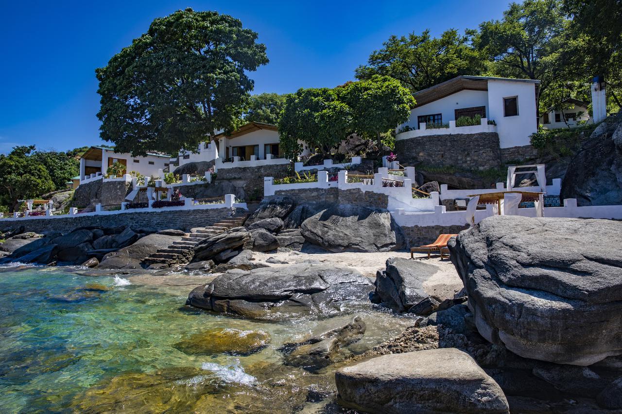 Njaya Lodge Nkhata Bay Exteriör bild