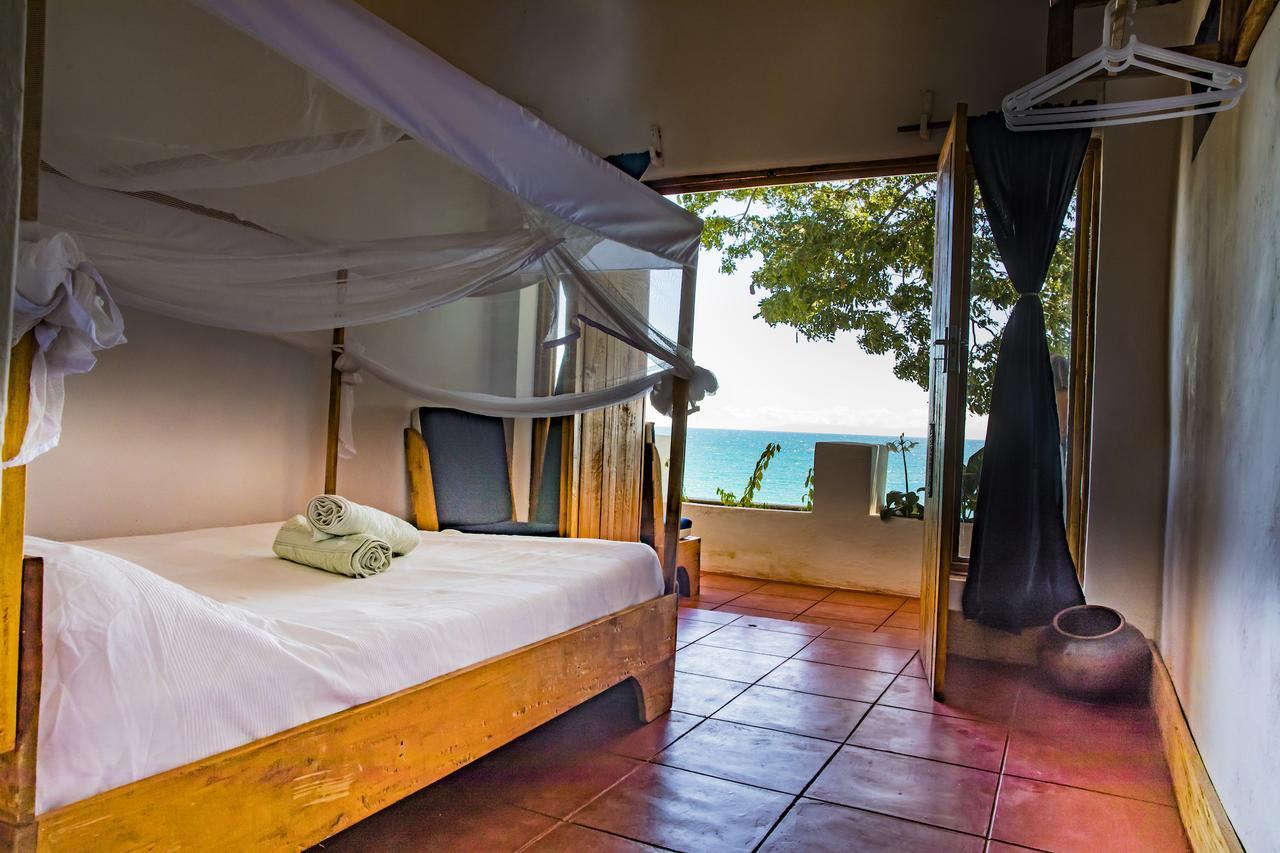Njaya Lodge Nkhata Bay Exteriör bild